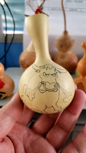 烙画葫芦~牛气冲天(底稿)