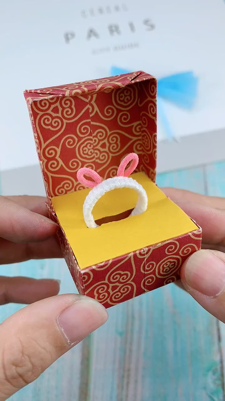 手工制作#口罩戒指教程来啦,快让你闺蜜或者男友做-度小视