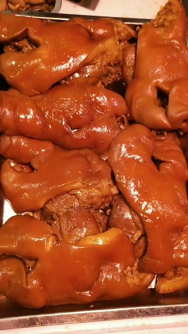 脱脂猪头肉,喜欢的朋友进双击关注我吧谢谢朋友们