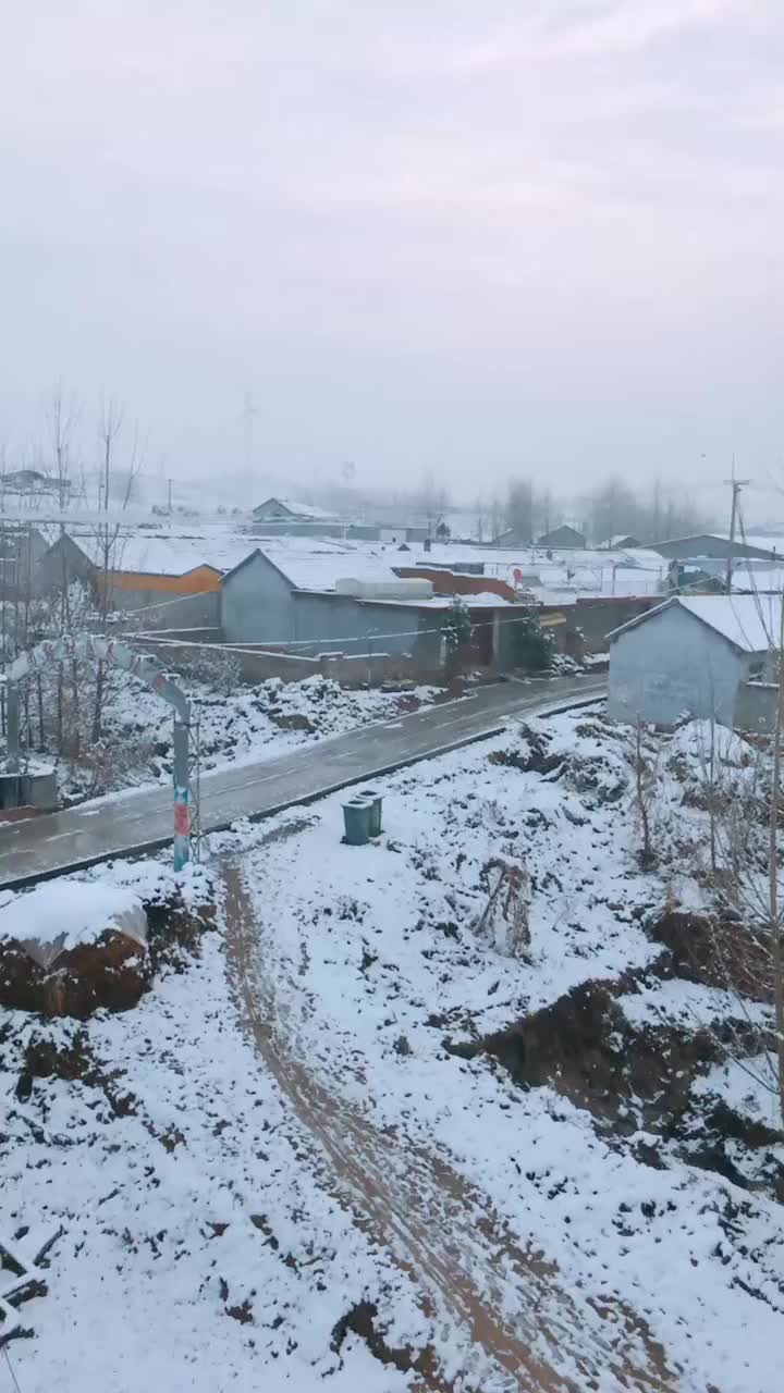 下雪的景色 农村图片