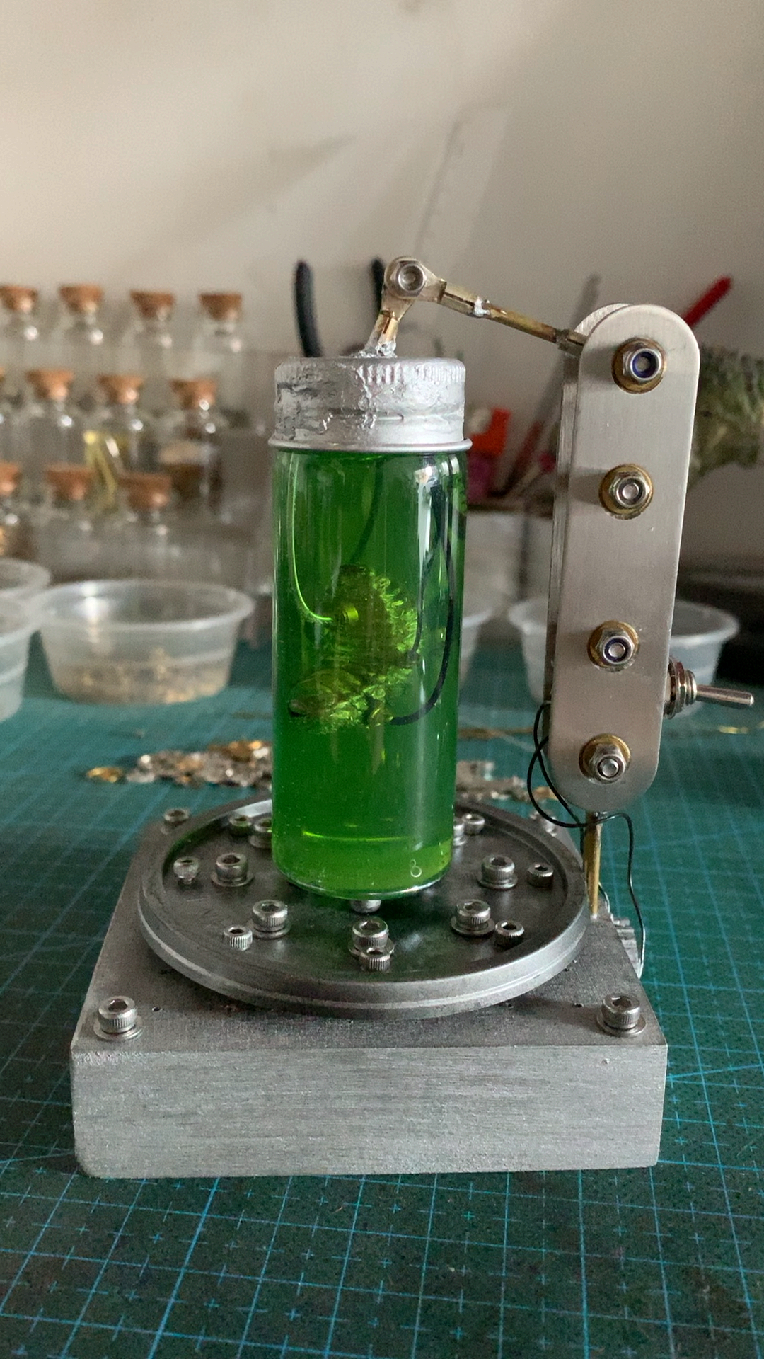 生化危机.异形幼体培养罐