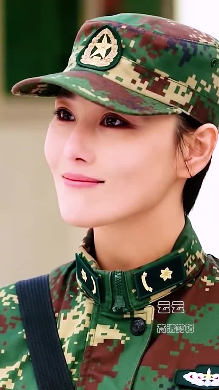 张馨予军嫂就是不一样呀,又美又飒,简直爱了#号手就位