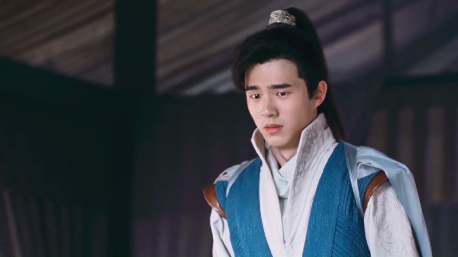 刘昊然古装:衣冠入王陵,遗骨归梅岭,恭送老王爷!