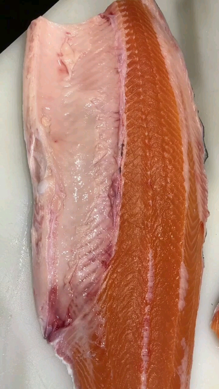 三文鱼去腹刺大家有喜欢吃这个鱼的吗