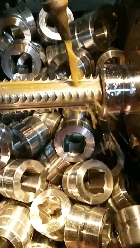 拉方键槽,这活干的漂亮!