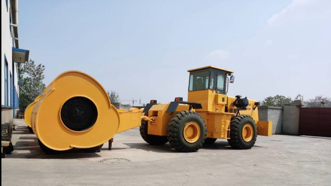 什么是yct25冲击碾压路机,什么是冲击碾中如此简单的冲击碾压施工