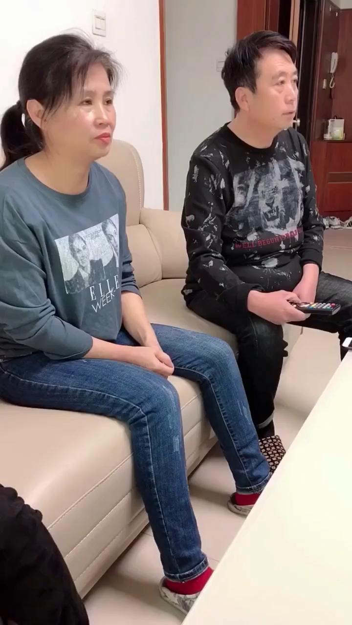 怎么区别这么大啊@小金刚@可爱的金刚嫂@金刚妈@金刚姐@金刚爸美食