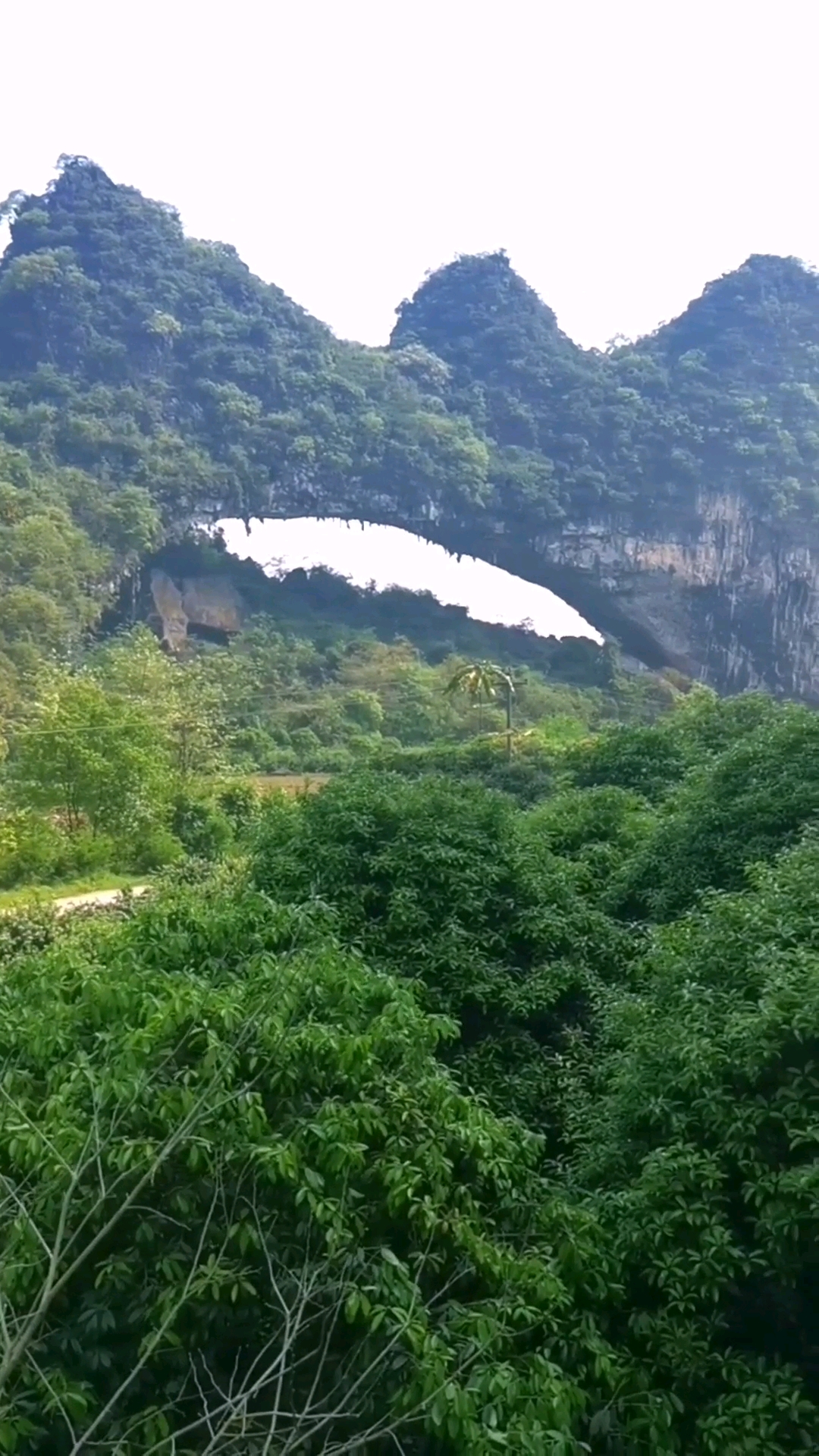 我的私藏景点#     桂林平乐青龙月亮山风光!