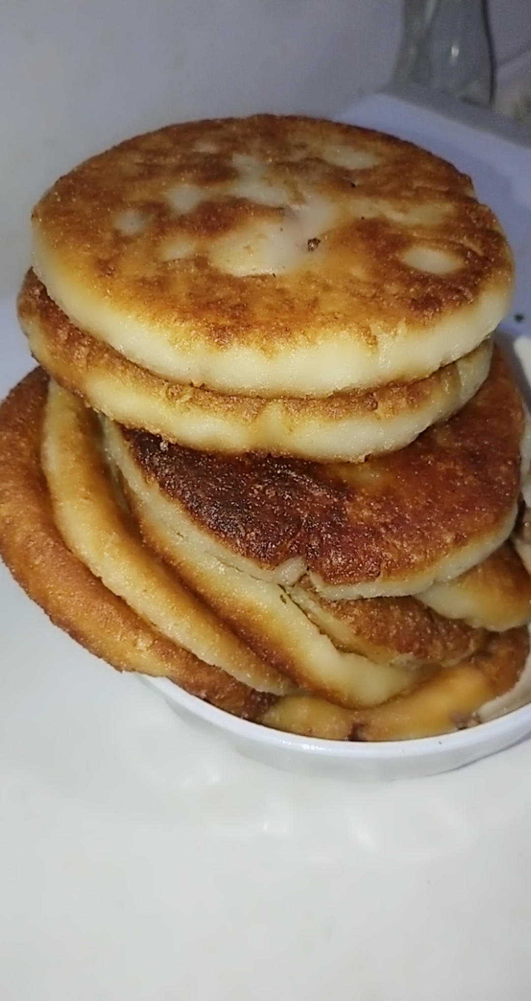 人间美味是火锅#粘糕饼是北方的冬天比较喜欢吃的美食,主要材料是