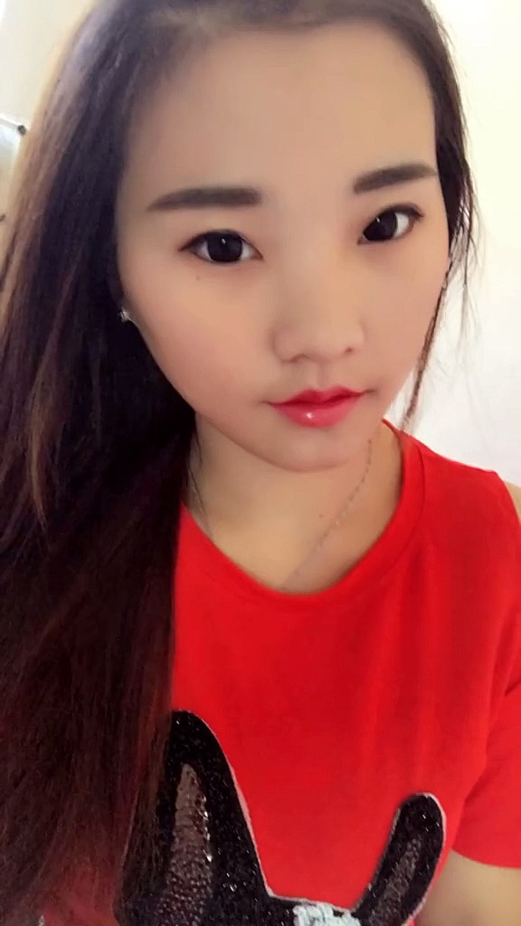 减肥逆袭#洋洋本人 减掉了30多斤肥肉 果然脱胎换骨了一样