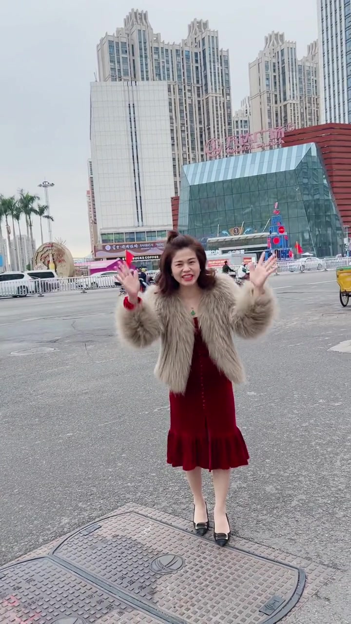 相亲红娘卢燕娟