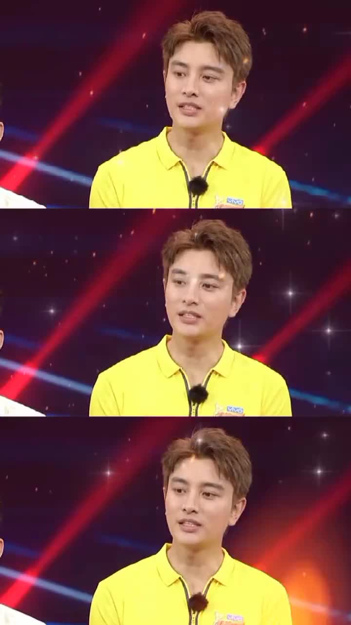 任嘉伦这乒乓球打得太帅了,以前可是省队的-度小视