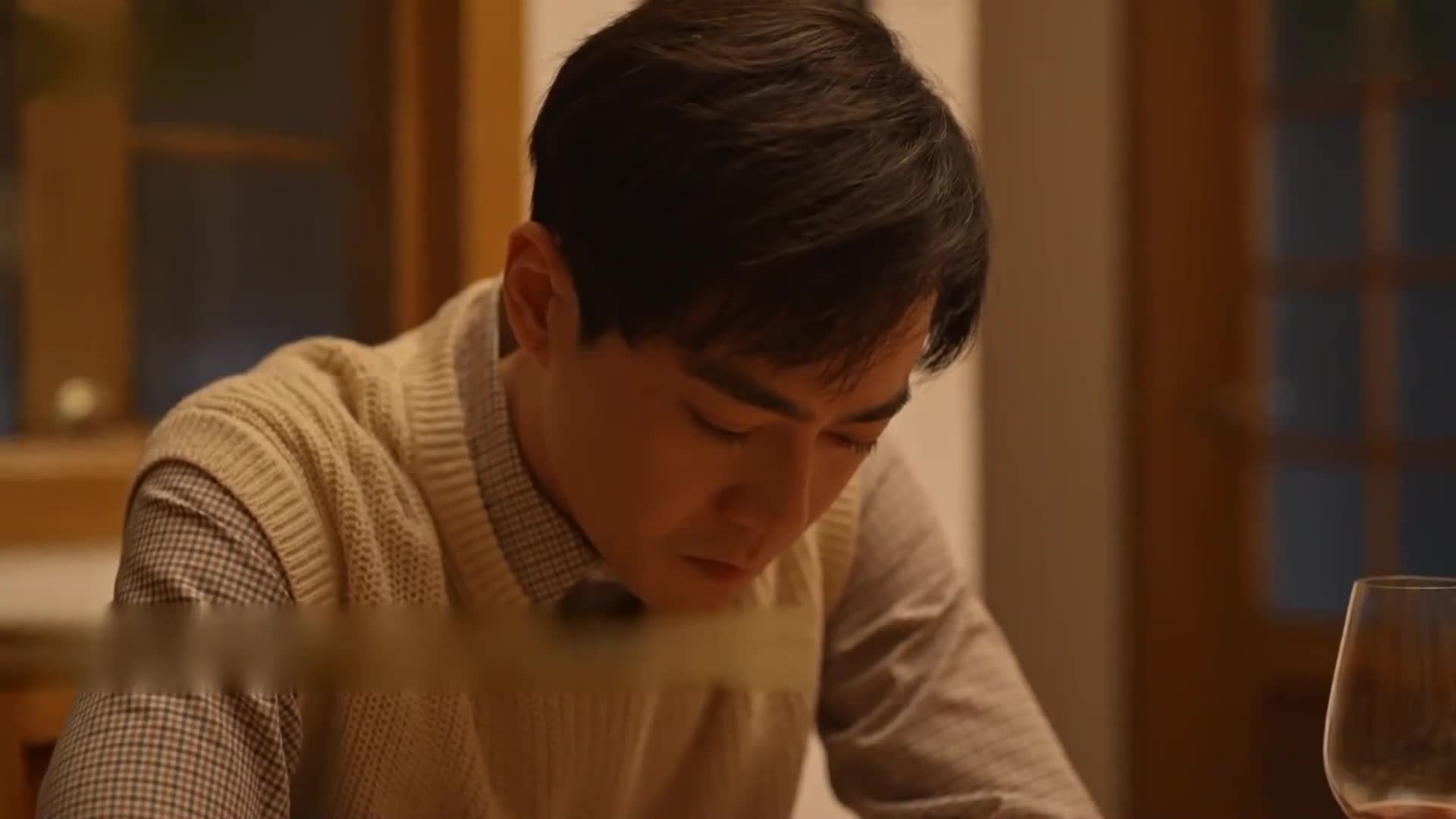 乔家的儿女王一丁出院性情大变对乔三丽大吼大叫家暴男前兆