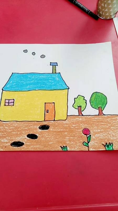 喜欢画画的可以关注我,小朋友可以根据视频学习画画,自己可以在画面上