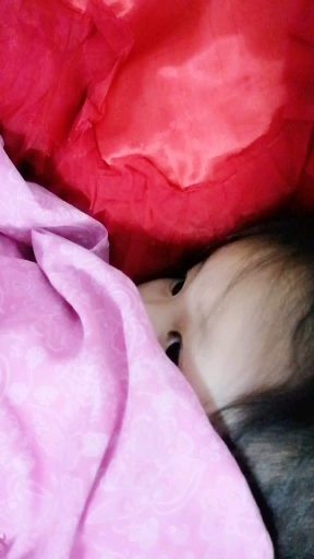 家有萌宝#乖宝宝自己睡觉呢