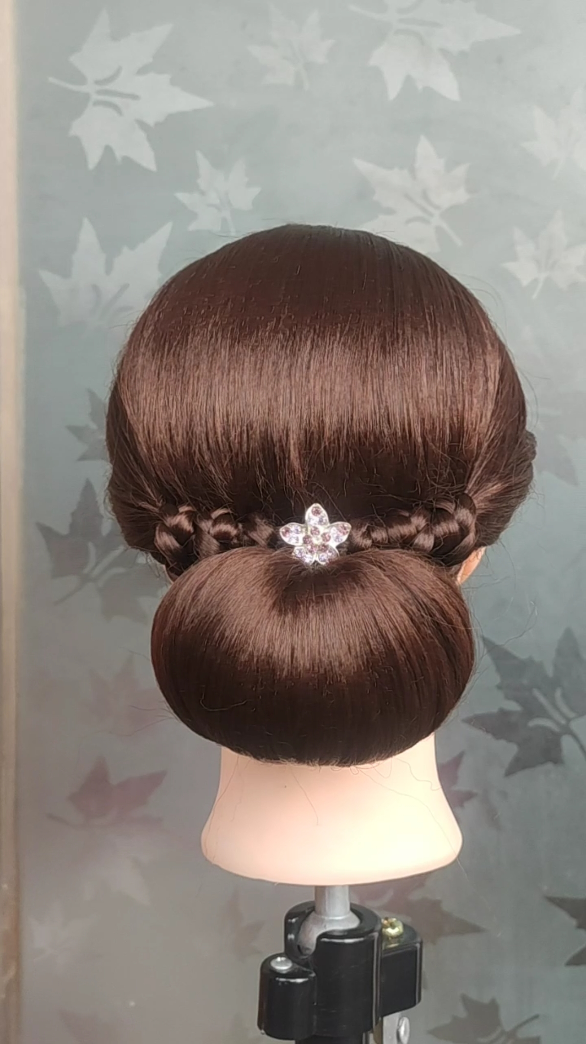 优雅女人气质盘发