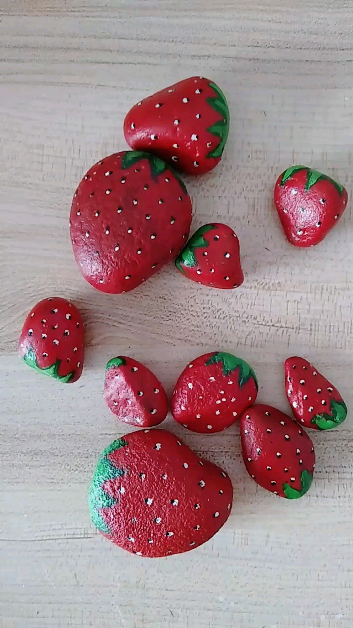 石头画  石头变草莓