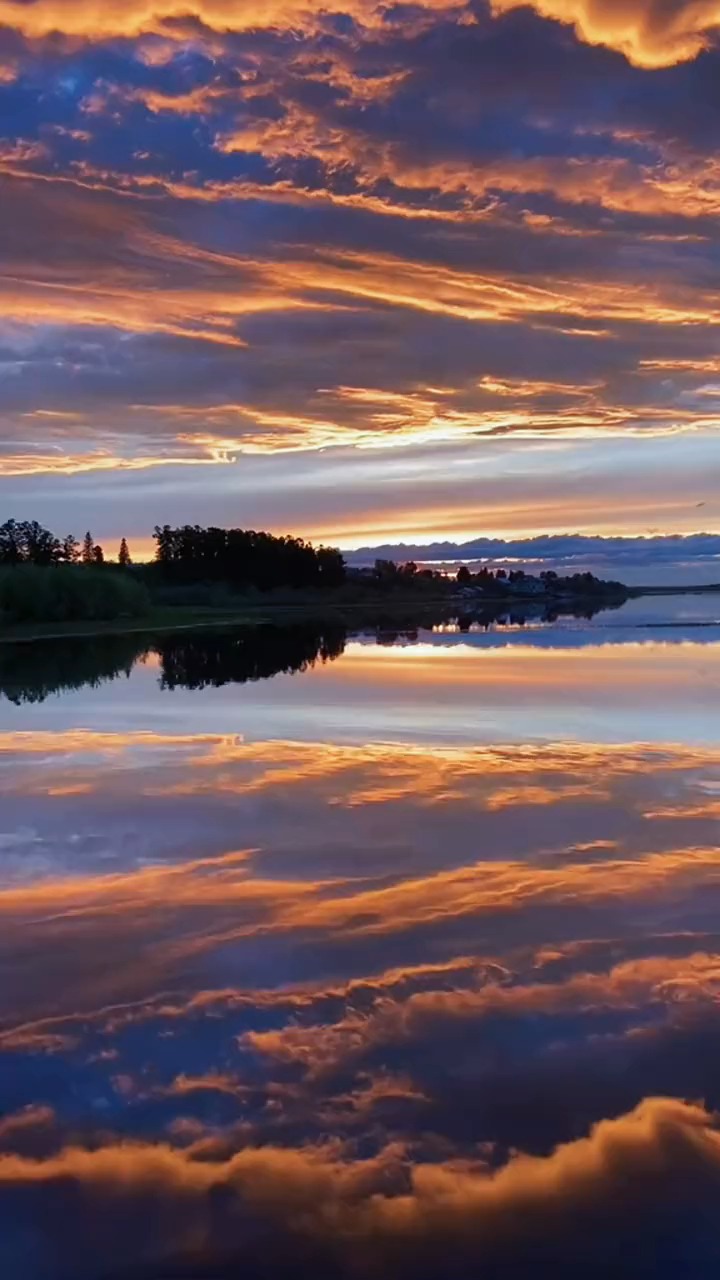 最美的风景#被艾特是件幸福的事. 要是被艾特看天空之镜的晚霞.