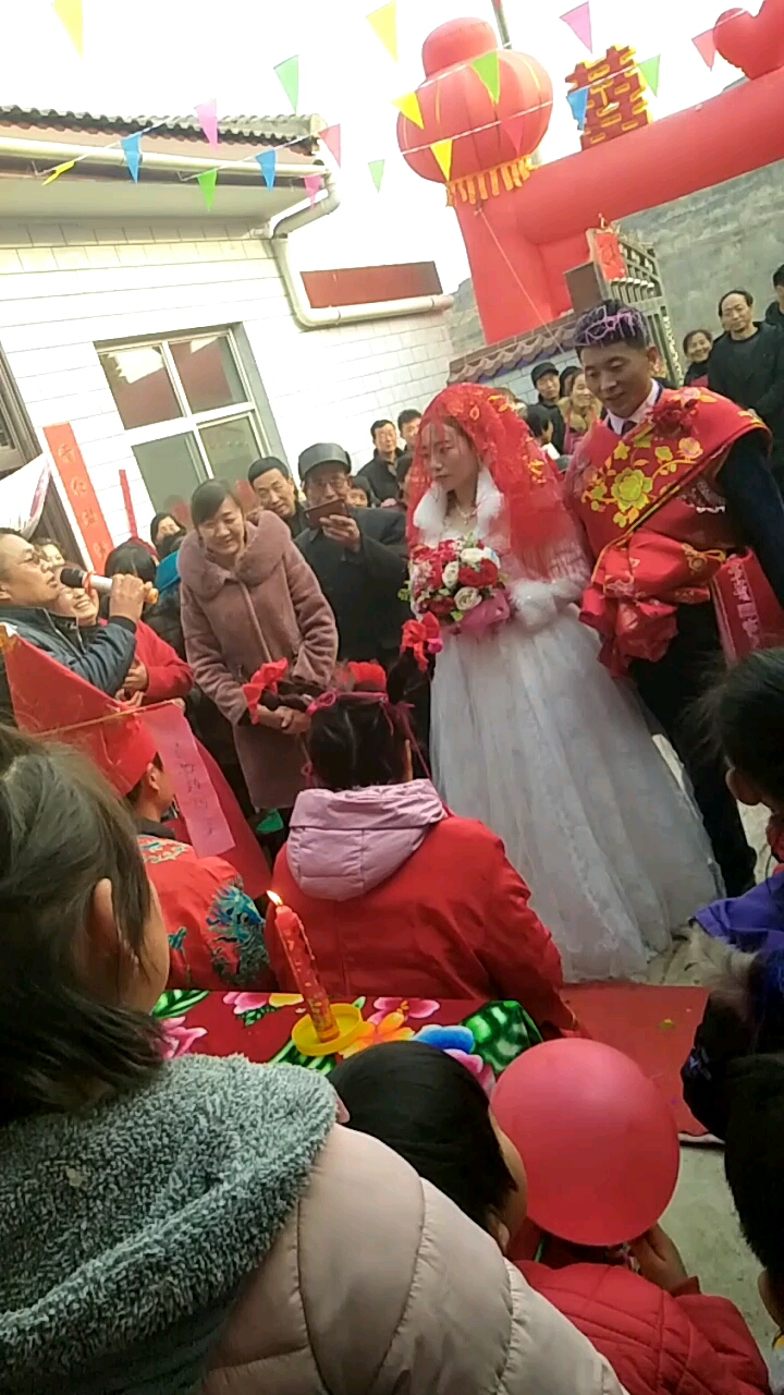 喜结连理,早生贵子