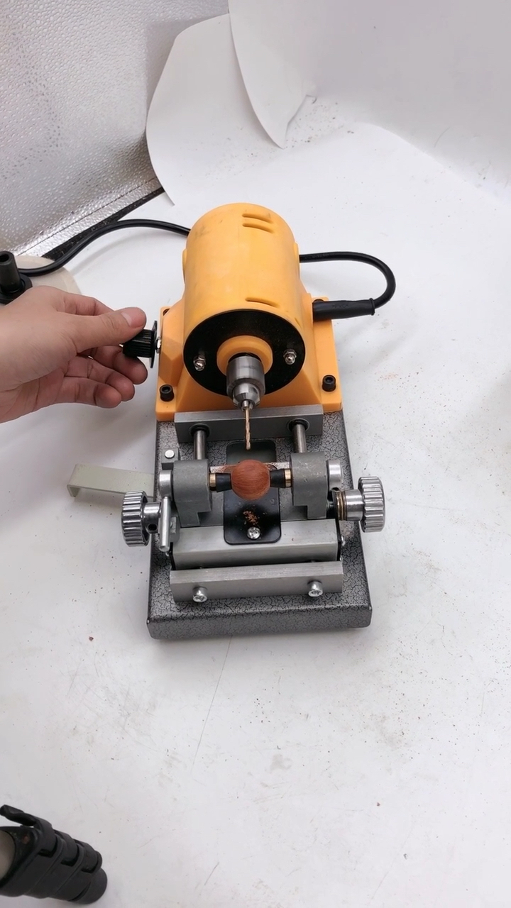 自制小型圆珠打孔必备神器