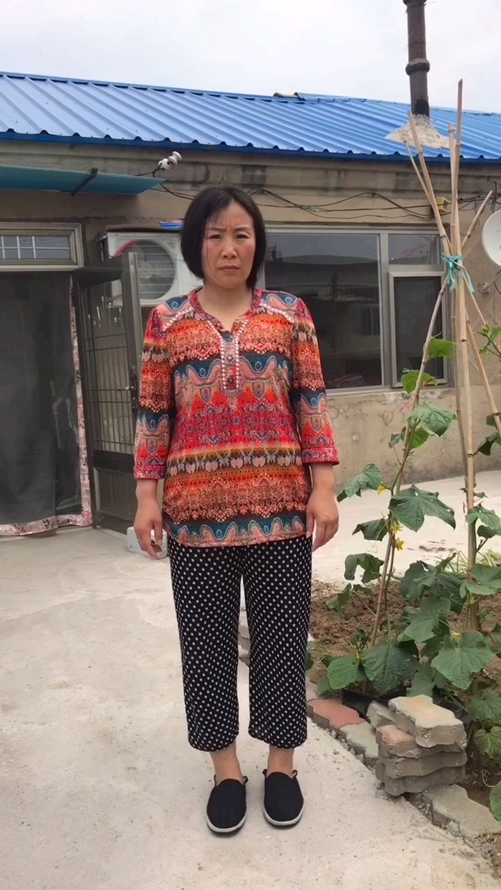 邋遢大妈遭老公嫌弃