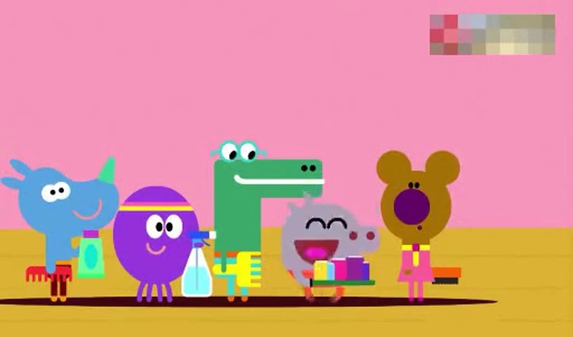 娱乐#嗨道奇:海皮用电风扇给道奇吹头发,把道奇吹成了爆炸头!