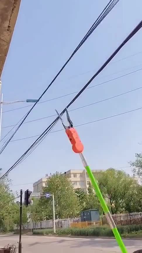 高空电线电缆捆扎神器这个发明专利给了几百万都不卖