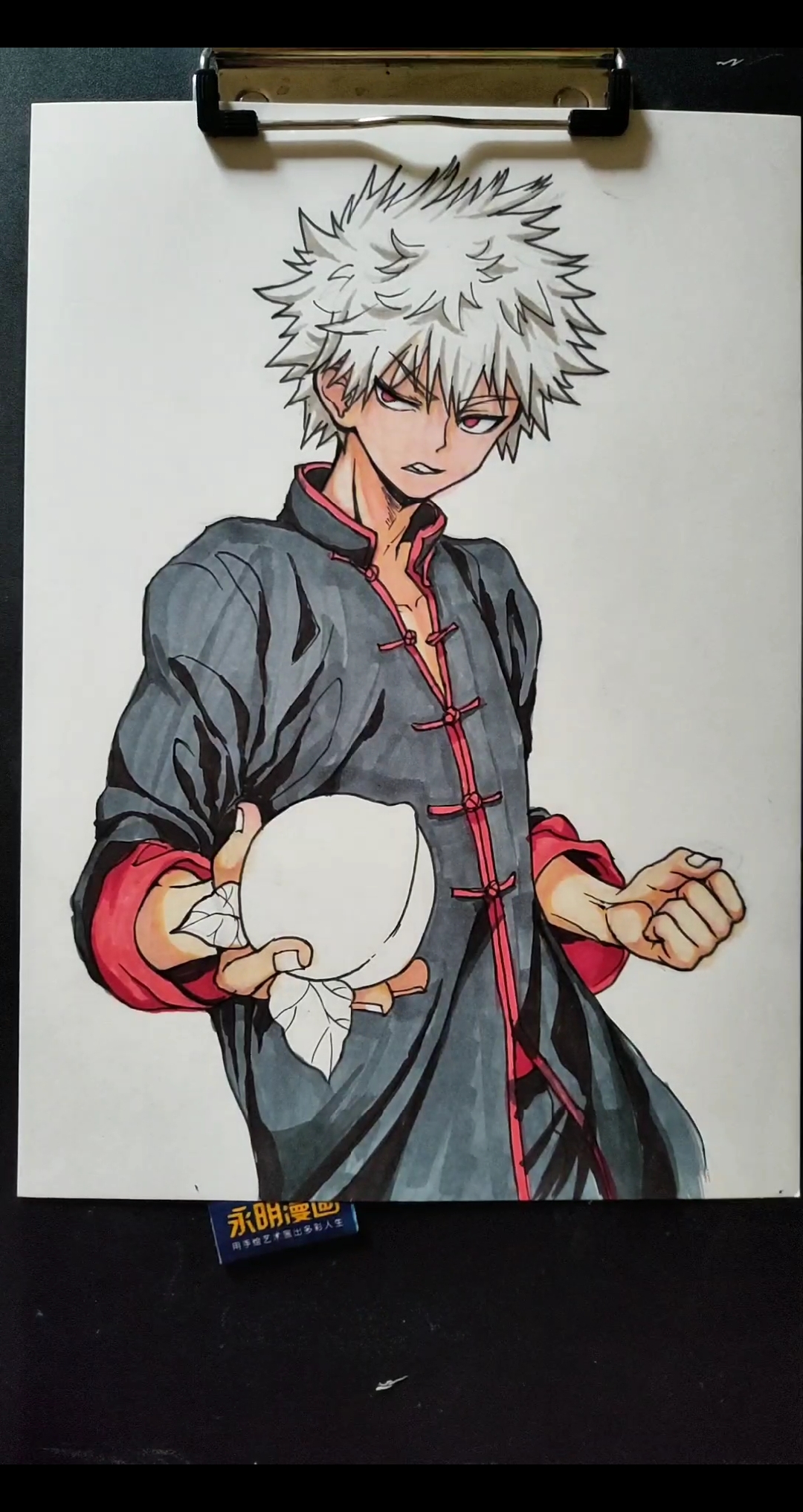 你第一眼看到的是桃子还是榴莲?