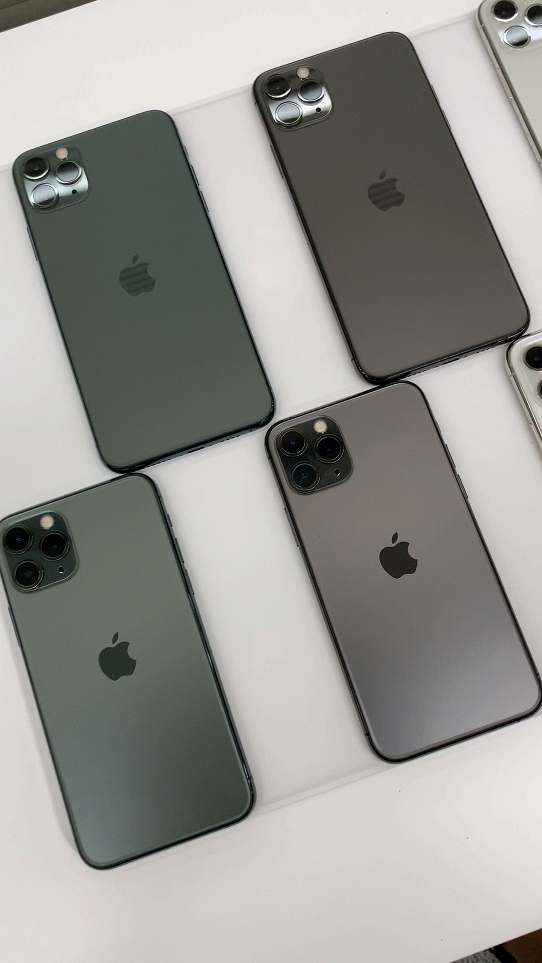 iphone11#iphone 11系列真机全家福,真美!你们喜欢哪款?-度小视