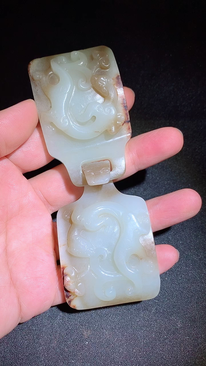 明清老玉#精品明代和田玉浮雕魑龙带扣