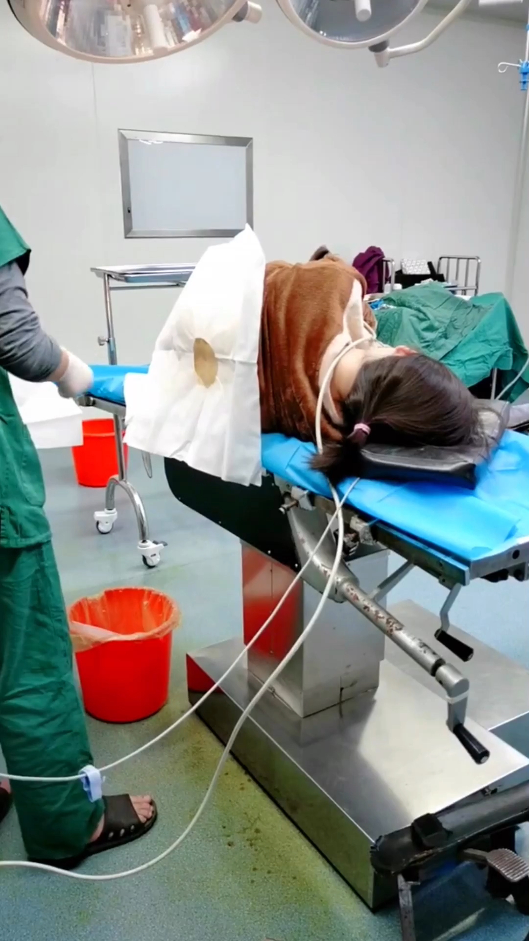 隔离病毒不隔离爱#剖腹产准备打麻醉