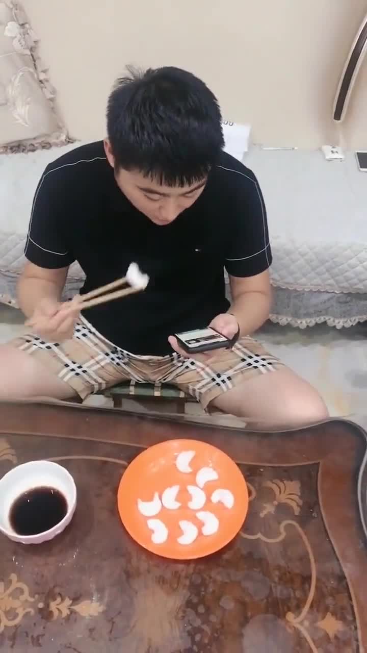 最强坑老公的媳妇,石头馅的饺子你吃饭吗结局老公太可怜了