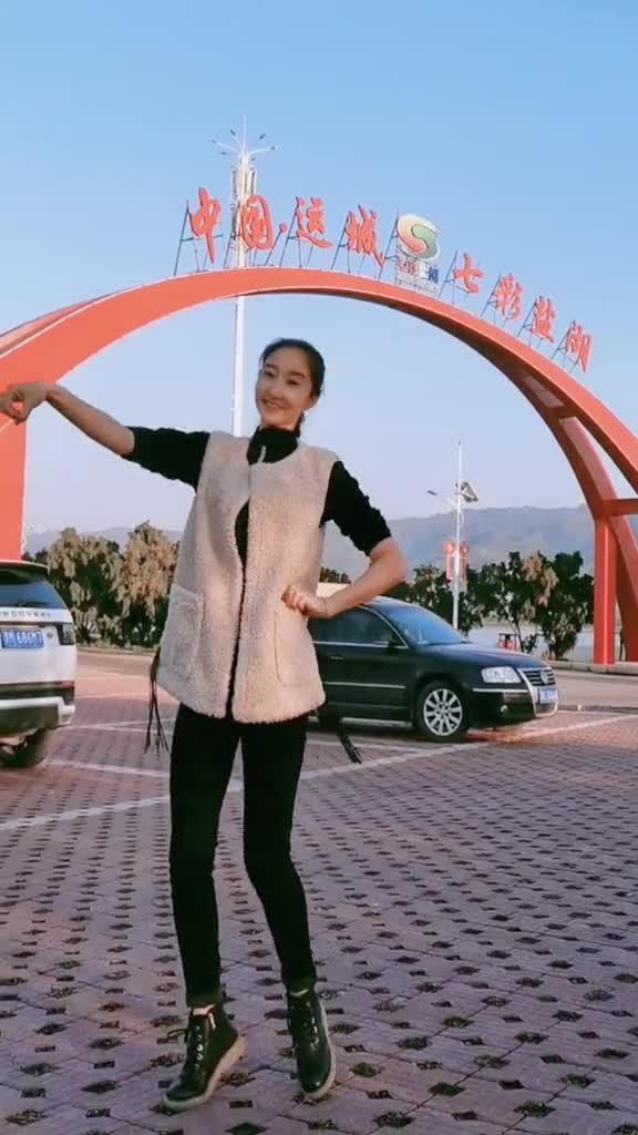 一个人就要一直叫她老婆直到她感觉她是你老婆为止火火的姑娘刘福洋