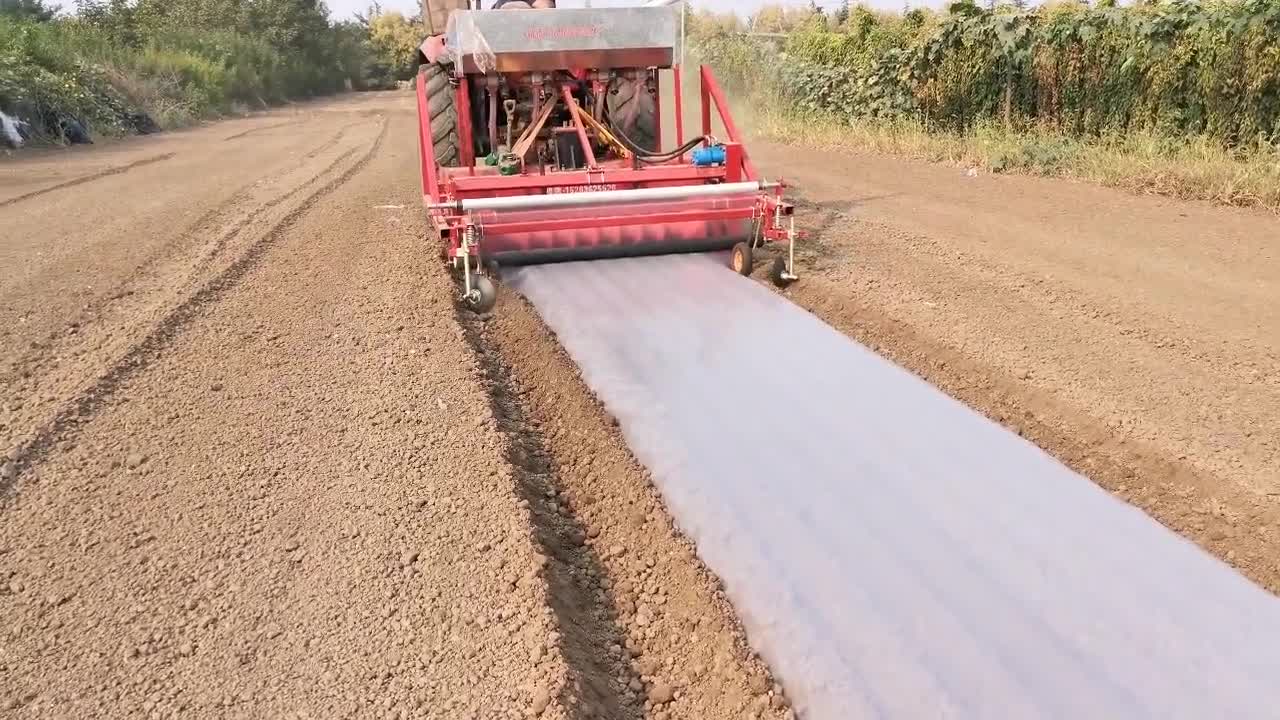 成帆起垄铺膜机出口缅甸