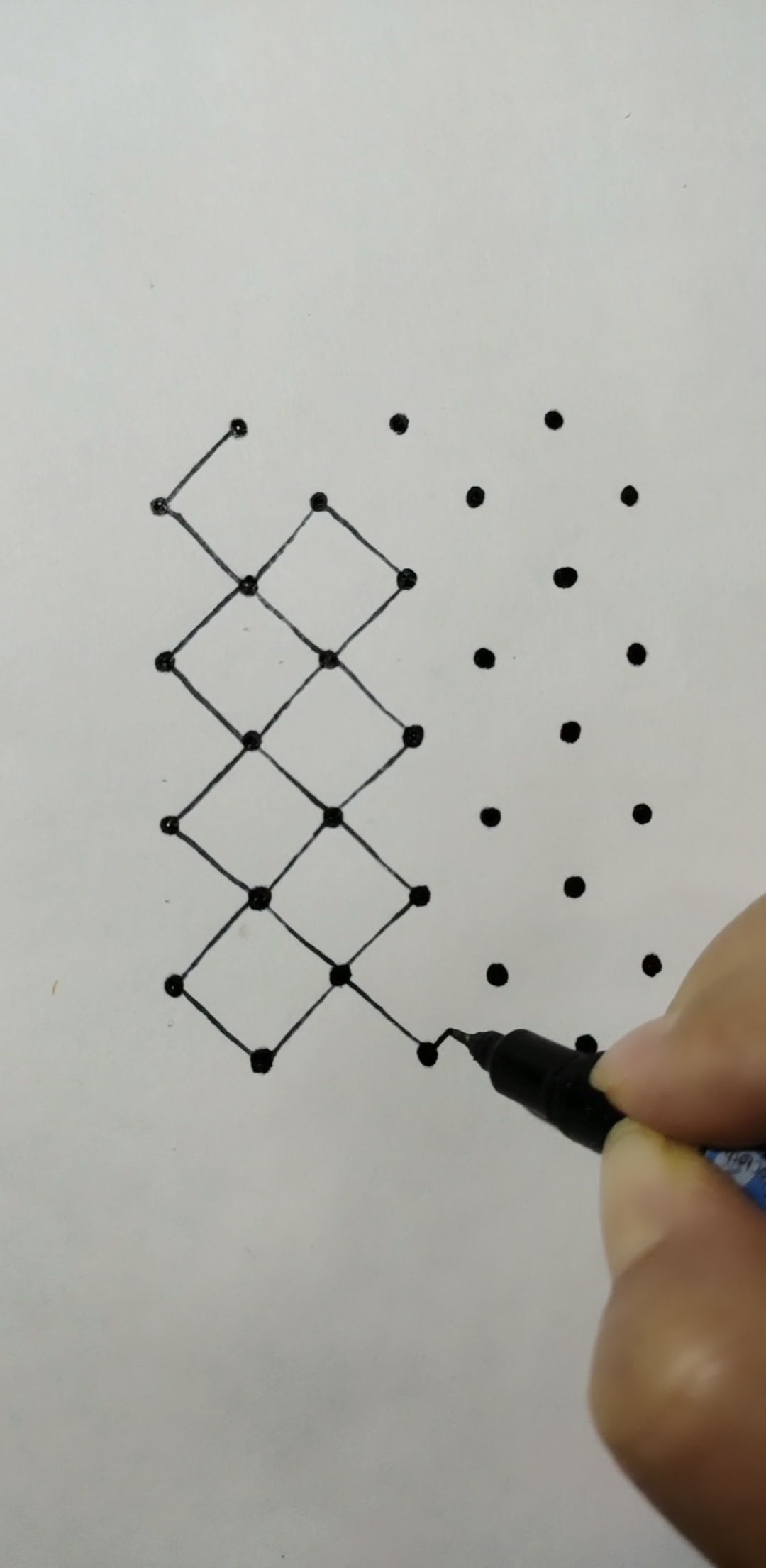 试试一笔画完,不重复