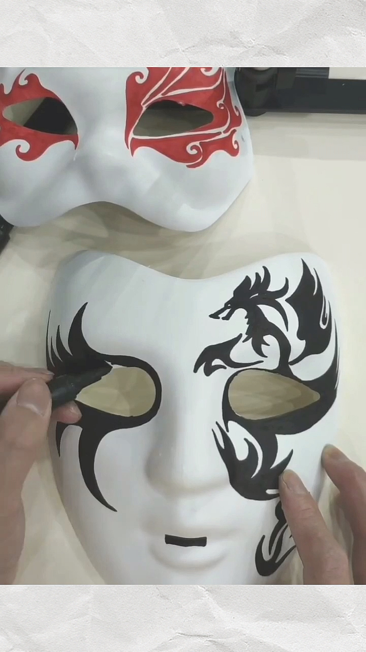 我要上热门#你喜欢手绘的这个半脸面具吗?-度小视