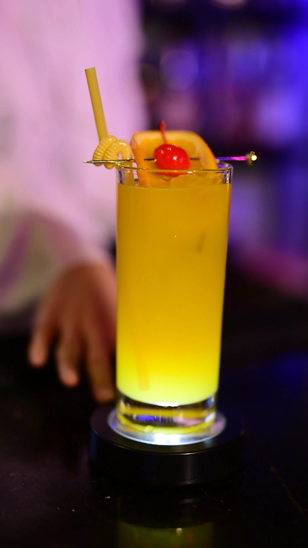 鸡尾酒:哈维撞墙