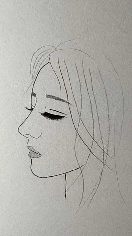 简笔画一个侧脸倾城的女子