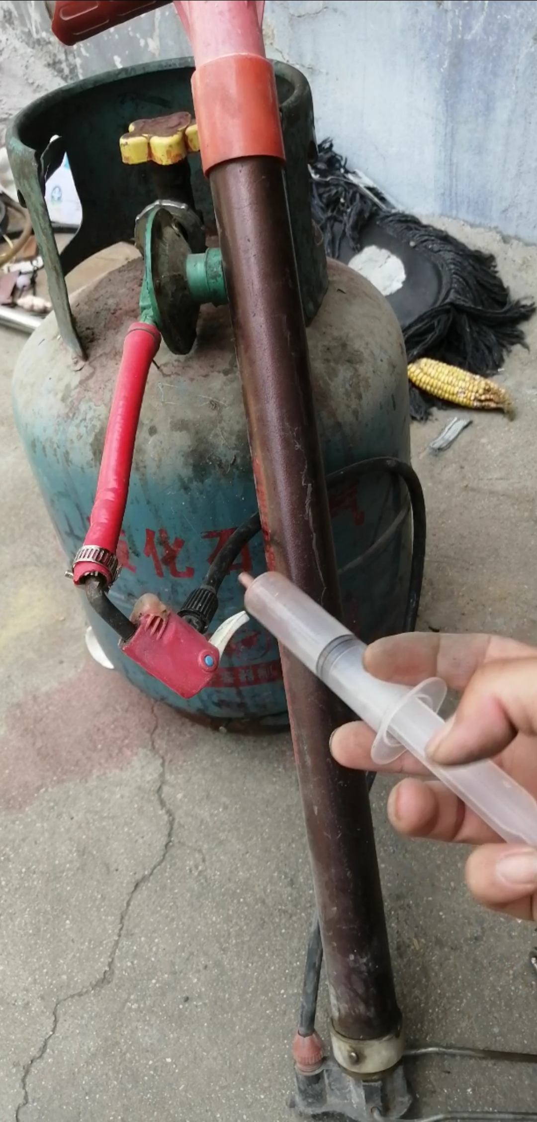 煤气罐改装小型气泵