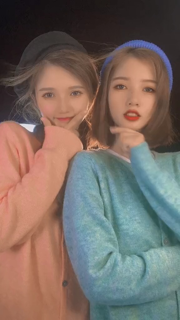 记住咱们家口号是 aqa芭蕾 epe亏内 代表着开心 代表着犟嘴