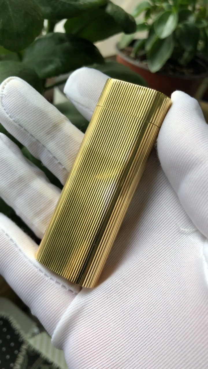 18k黄金卡地亚打火机