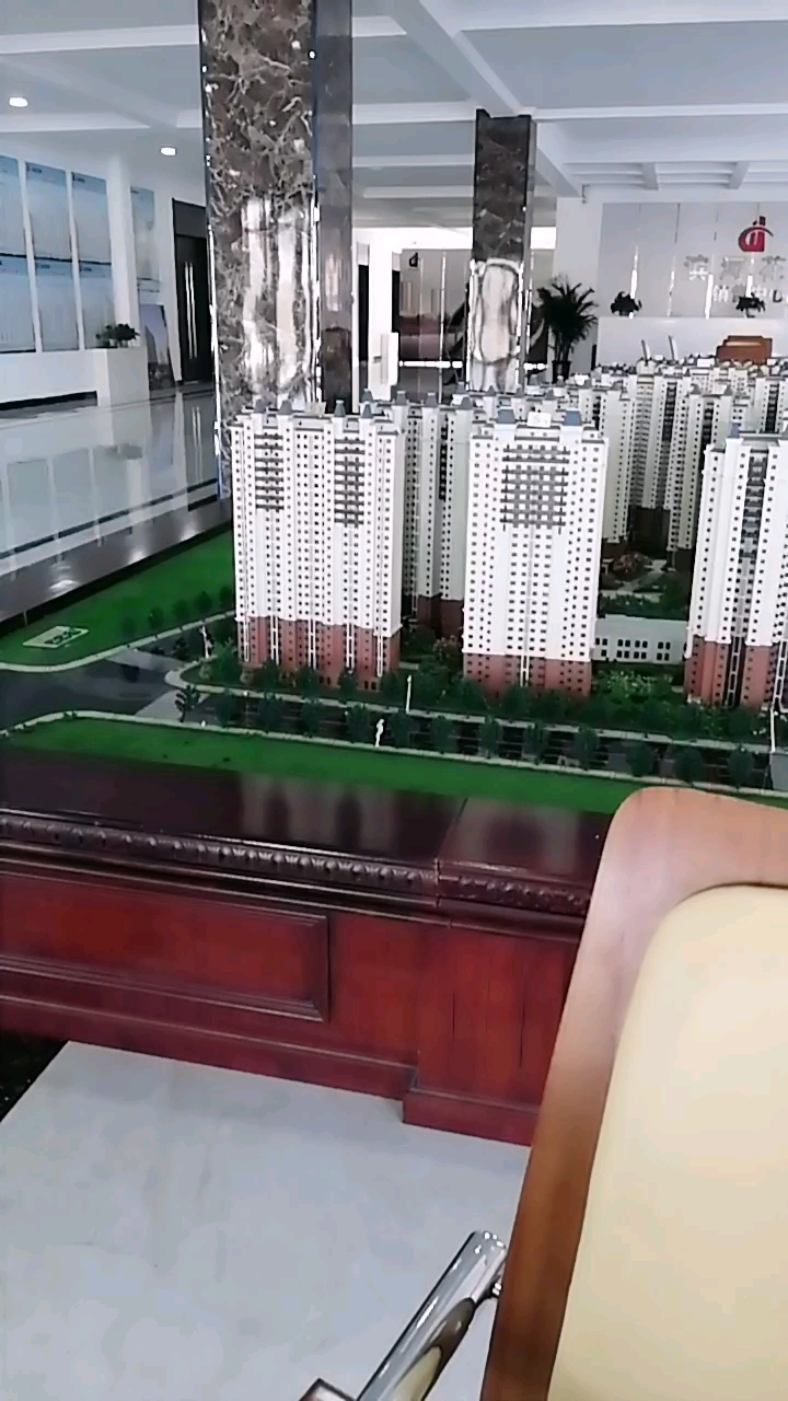 凌源市滨河花苑