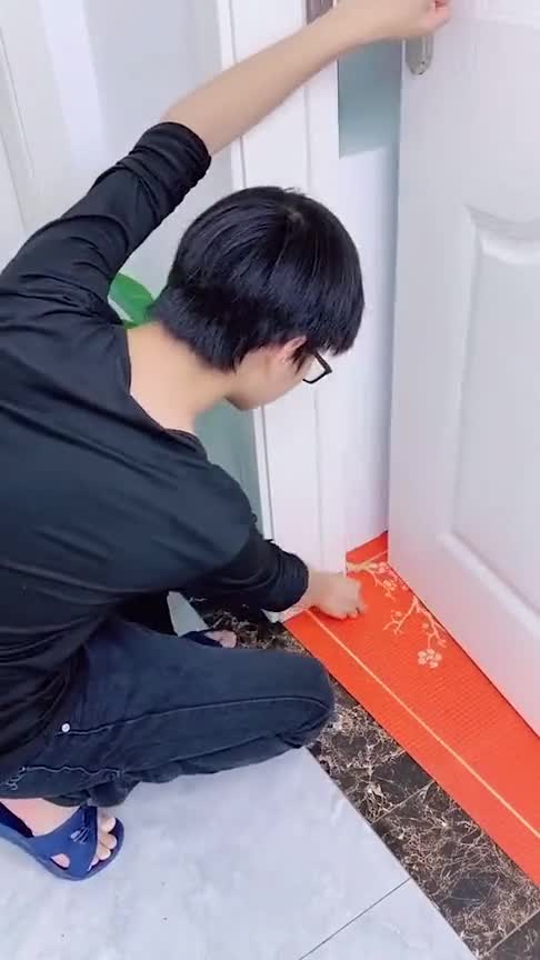 老公总吃被门夹过的核桃,于是我就给他买了这个,总担心他智商救不回来