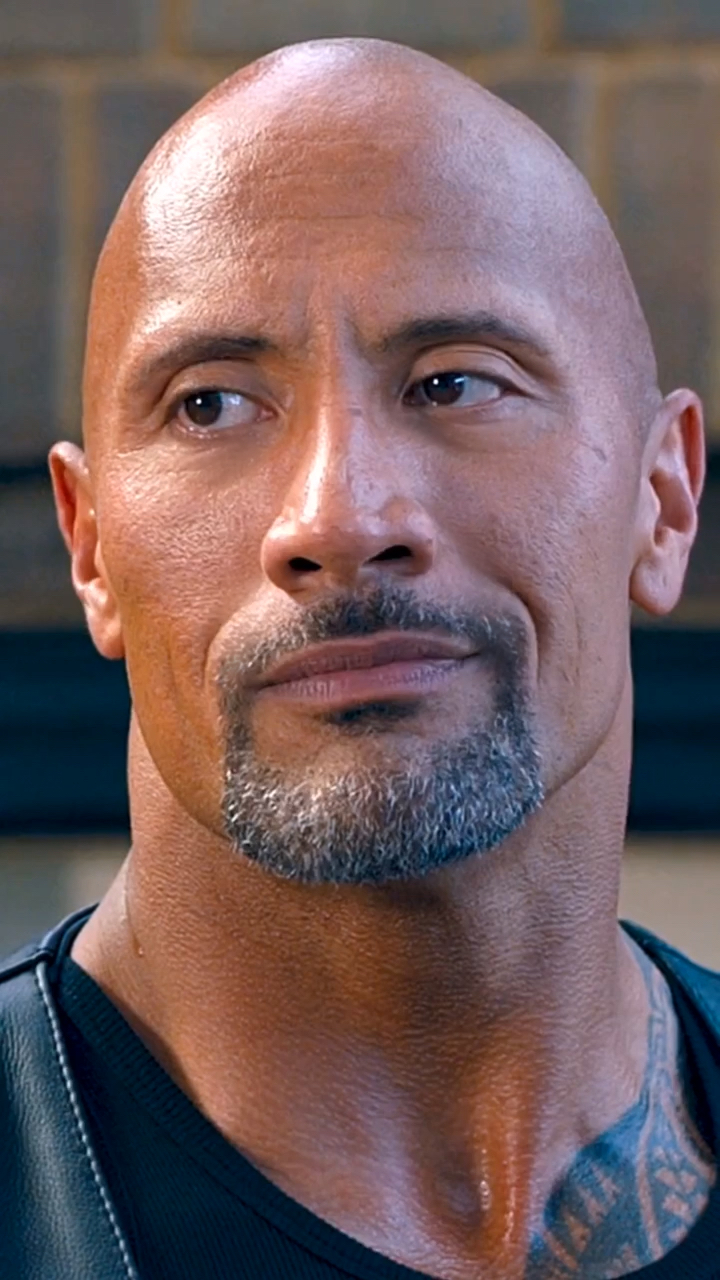 肌肉男神#"猛兽肌肉男"巨石强来袭