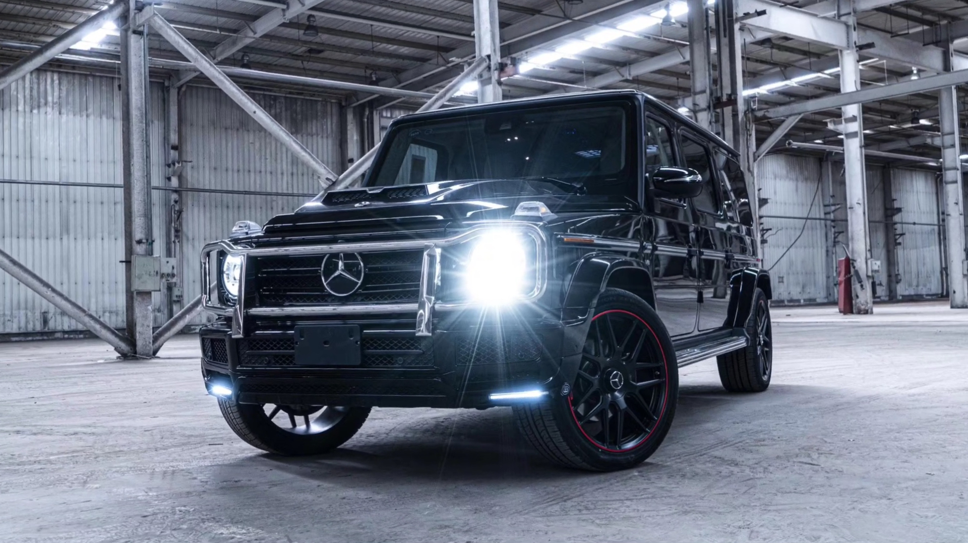 奔驰g580,车身加长,内饰宽敞舒适豪华