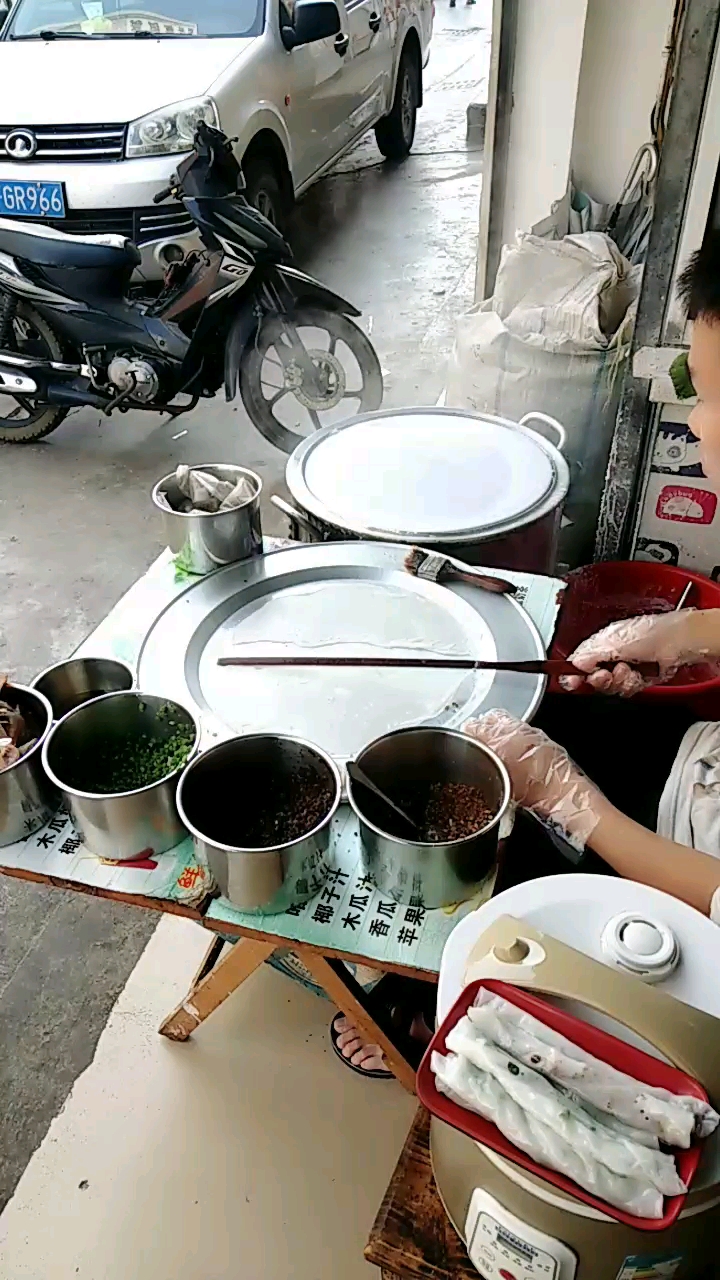 越南小卷粉,味道还可以