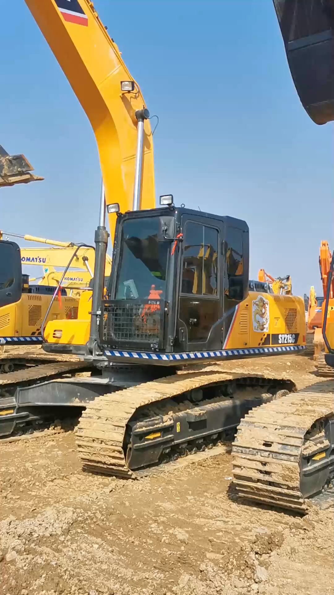 二手挖掘机直销#三一215-9型挖掘机视频,360度解析