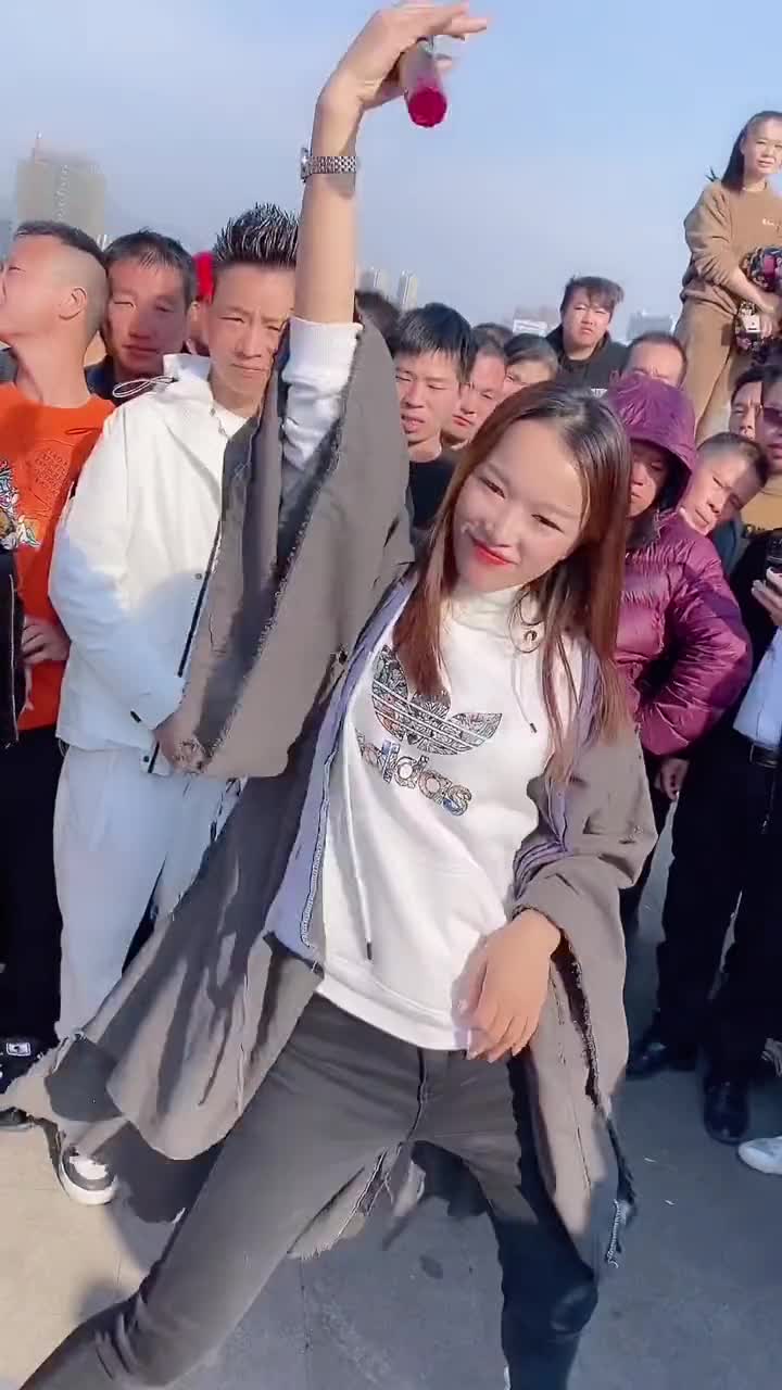 雨花石户外唱歌感谢感谢大家乞丐妹