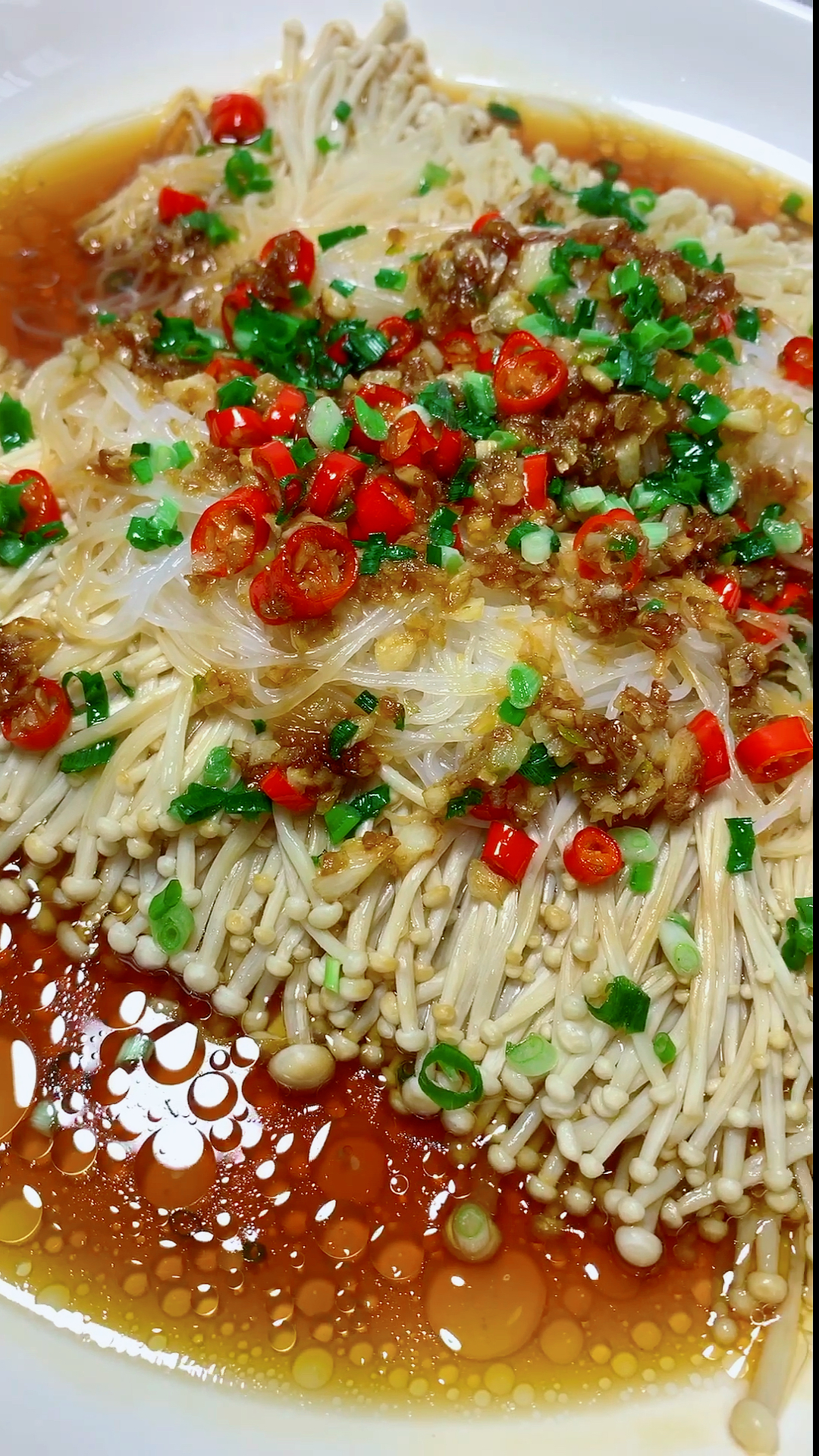 名嚼美食#蒜蓉粉丝蒸金针菇教程