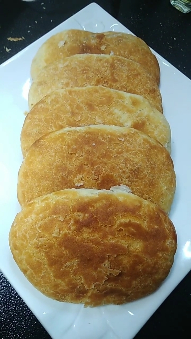 回家路上那些事#小时候的最爱 老式烤饼